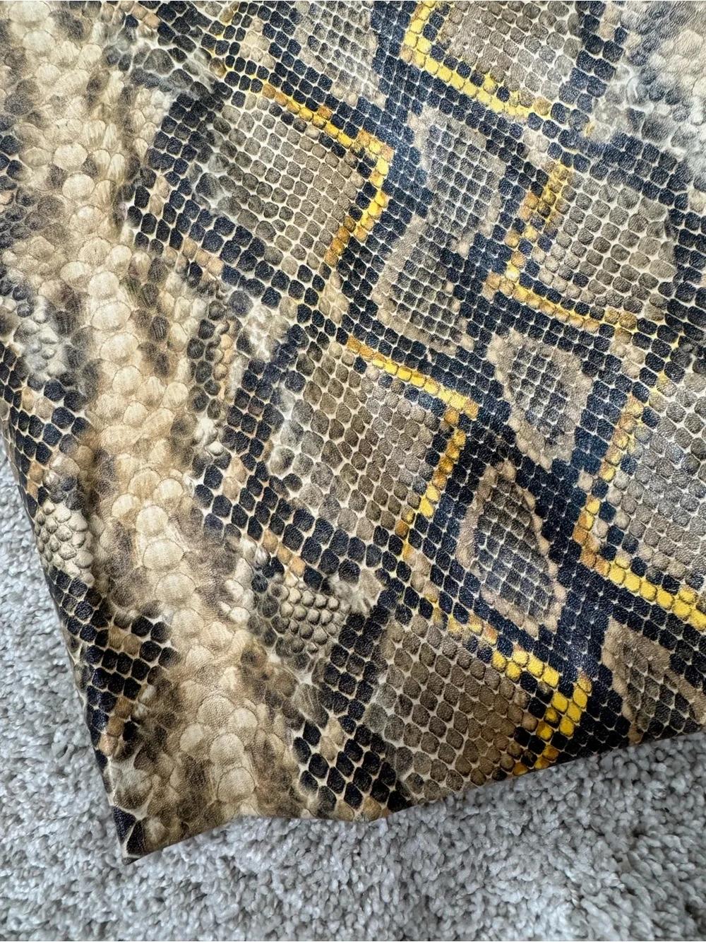 Retro AKIRA Snake-Print Trench Coat - Beige with Baby and Banana Yellow Accents